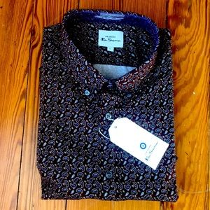 Men’s dress button up shirt, color port royale